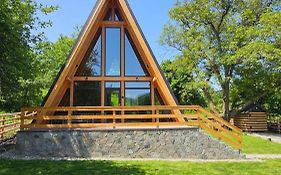 Old Nut Cabin